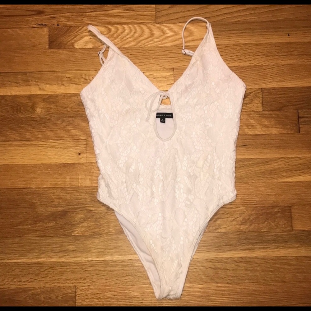 One piece bathing suit